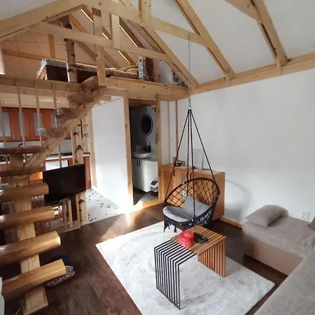 بيت للعطل Kuca Za Odmor Lola إيفانييتسا